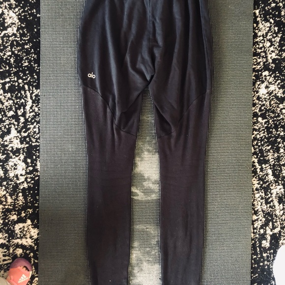 Alo ribbed lace up joggers - Picture 7 of 12